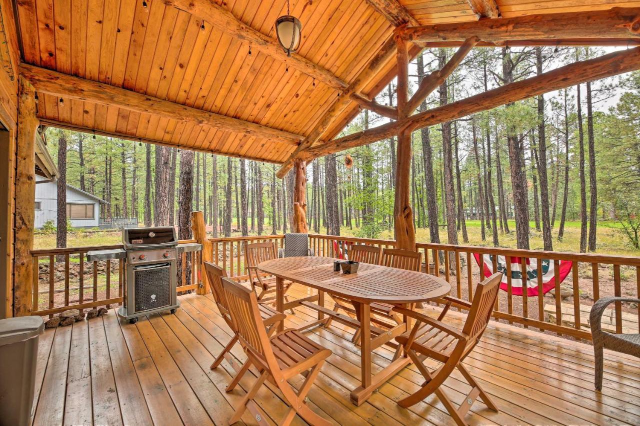 Lush Pinetop Retreat With Large Deck And Wooded Yard! Exterior photo