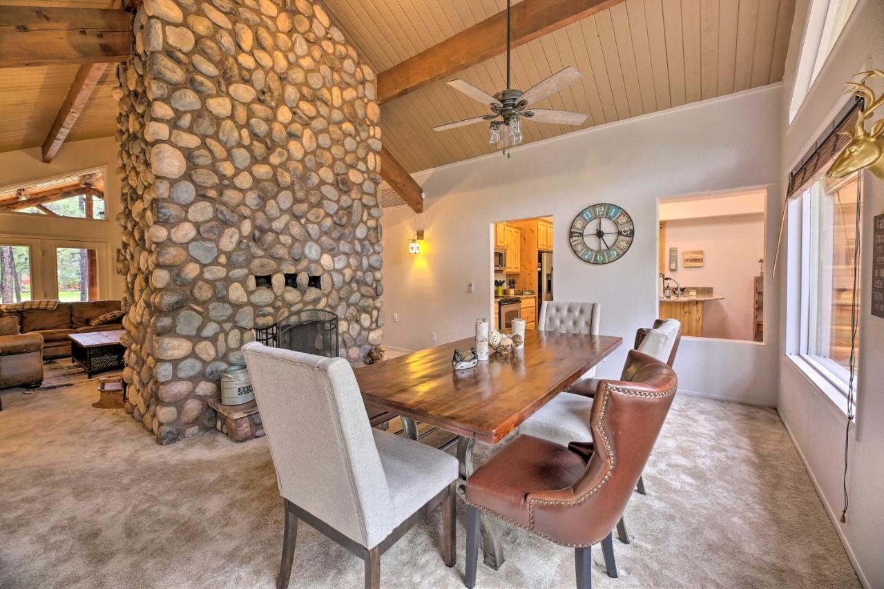 Lush Pinetop Retreat With Large Deck And Wooded Yard! Exterior photo